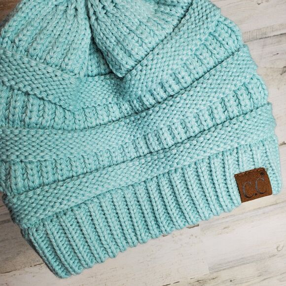 C.C Classic Women's Winter Fall Cable Knit Beanie Hat Mint Green/Blue EUC - Picture 3 of 5